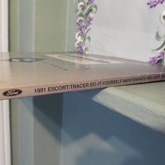 Ford Motor 1991 Escort / Tracer Manual DIY Maintenance & Light Repair Manual - Picture 9 of 11